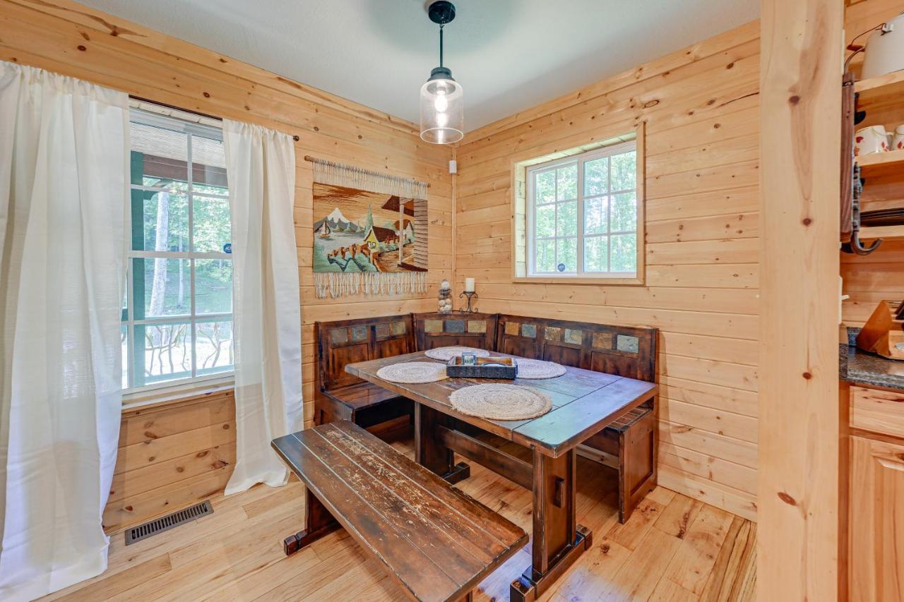 Whittier Smoky Mountain Cabin With Camping Area And Fire Pit! מראה חיצוני תמונה