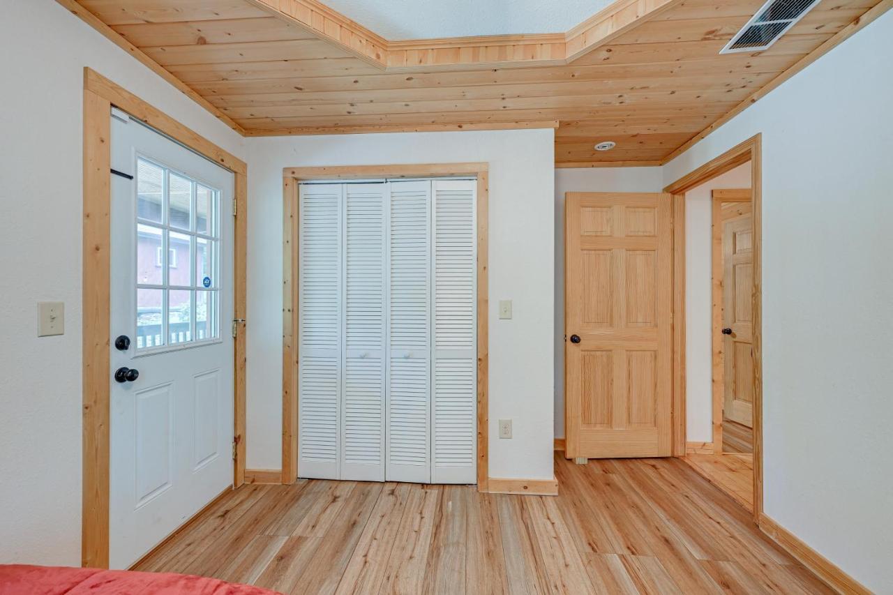 Whittier Smoky Mountain Cabin With Camping Area And Fire Pit! מראה חיצוני תמונה