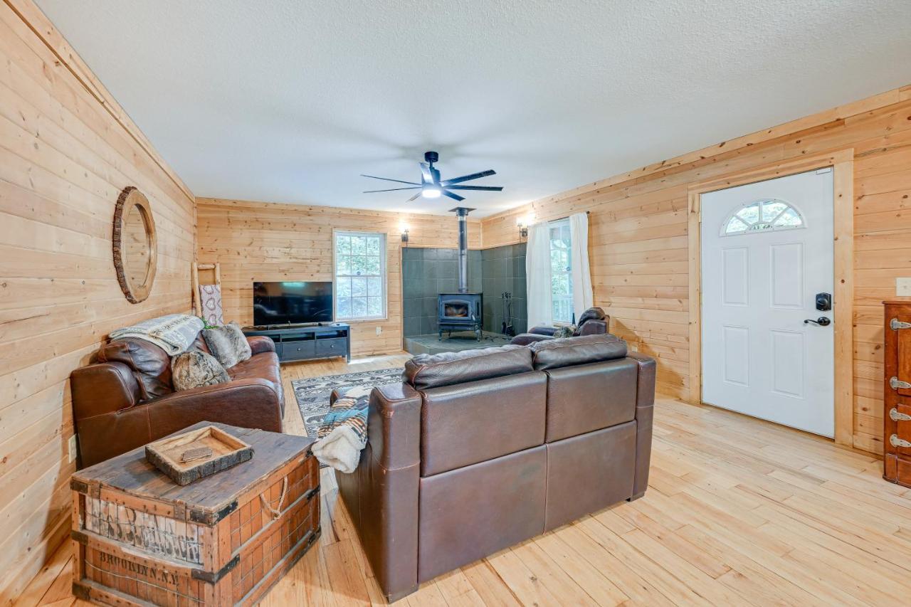 Whittier Smoky Mountain Cabin With Camping Area And Fire Pit! מראה חיצוני תמונה