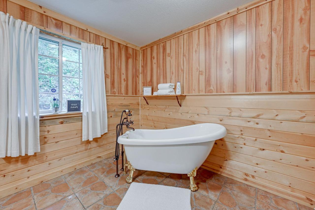 Whittier Smoky Mountain Cabin With Camping Area And Fire Pit! מראה חיצוני תמונה