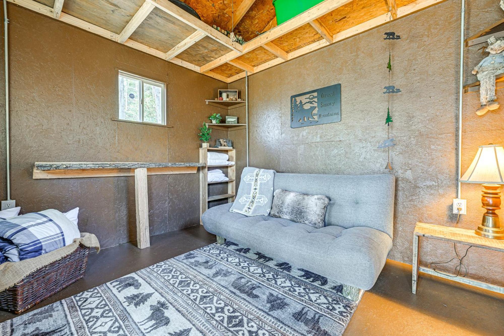 Whittier Smoky Mountain Cabin With Camping Area And Fire Pit! מראה חיצוני תמונה