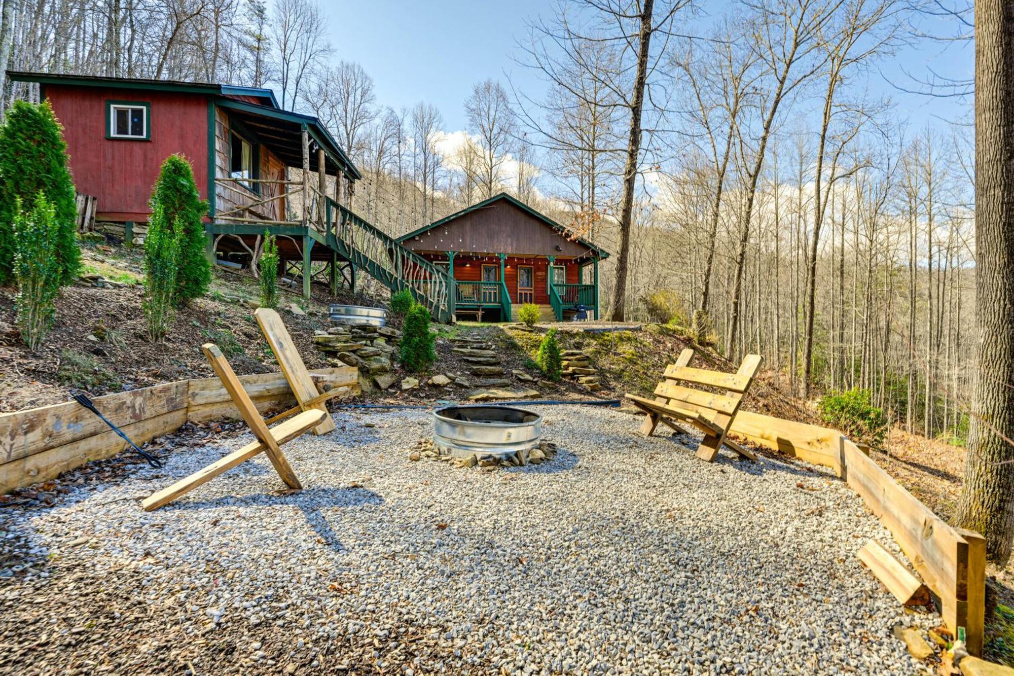 Whittier Smoky Mountain Cabin With Camping Area And Fire Pit! מראה חיצוני תמונה