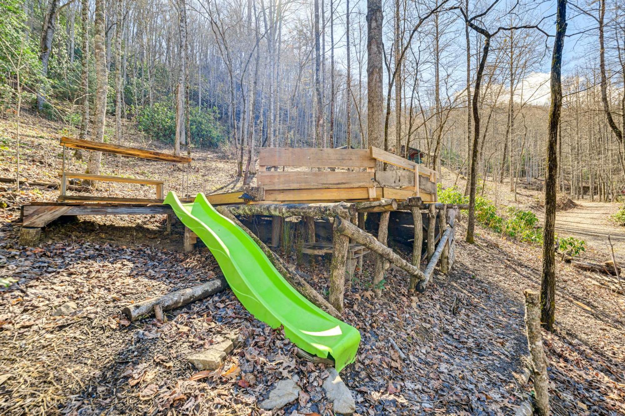 Whittier Smoky Mountain Cabin With Camping Area And Fire Pit! מראה חיצוני תמונה