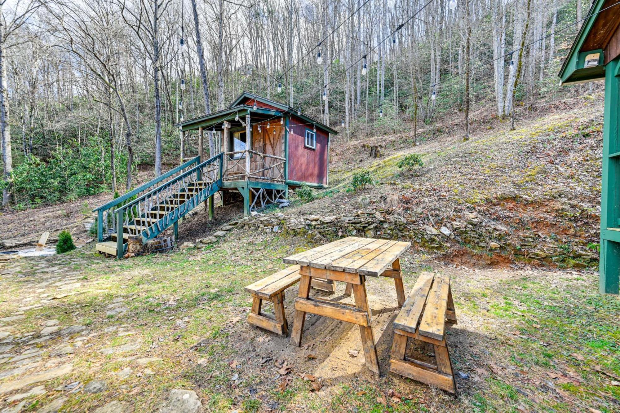 Whittier Smoky Mountain Cabin With Camping Area And Fire Pit! מראה חיצוני תמונה